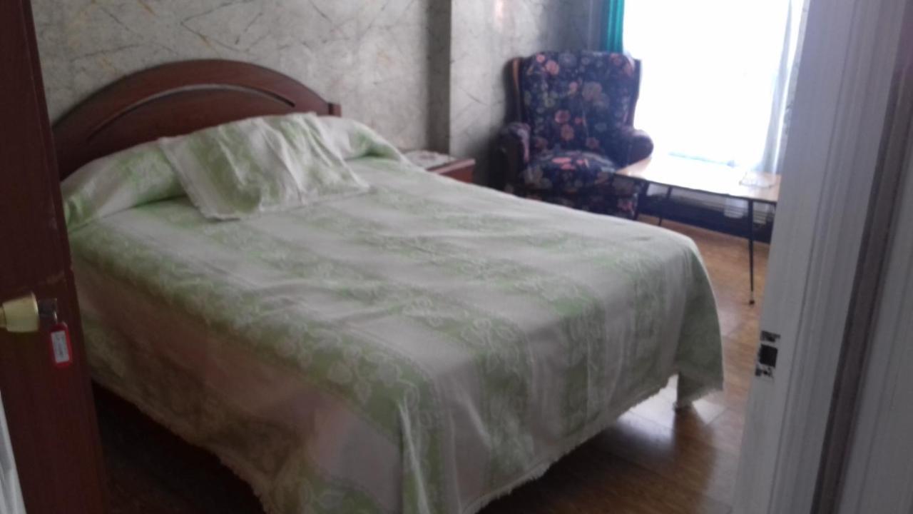 Pension La Parra Ferrol Luaran gambar